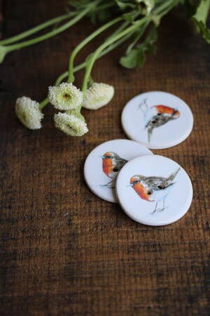 Flying Friends Ceramic Buttons (Set of 10): Robin Redbreast
